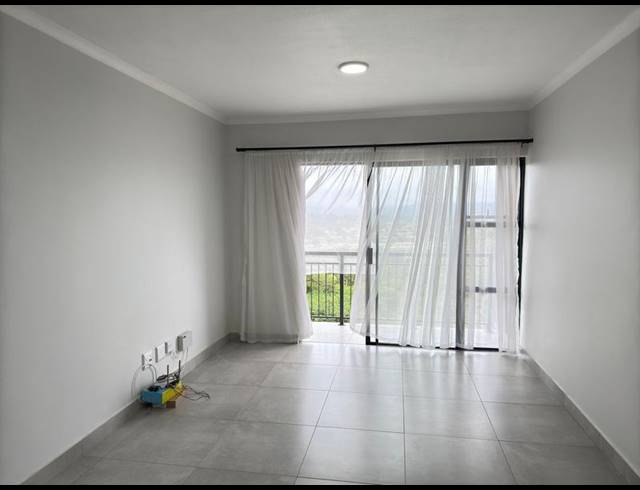 2 BEDROOM PROPERTY TO RENT IN LINCOLN MEADE